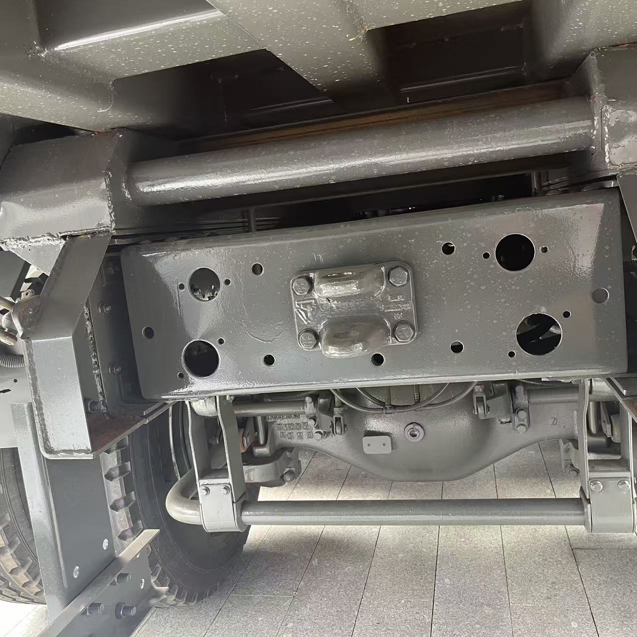 HOWO 371 HP 6×4 Dump Truck image 12
