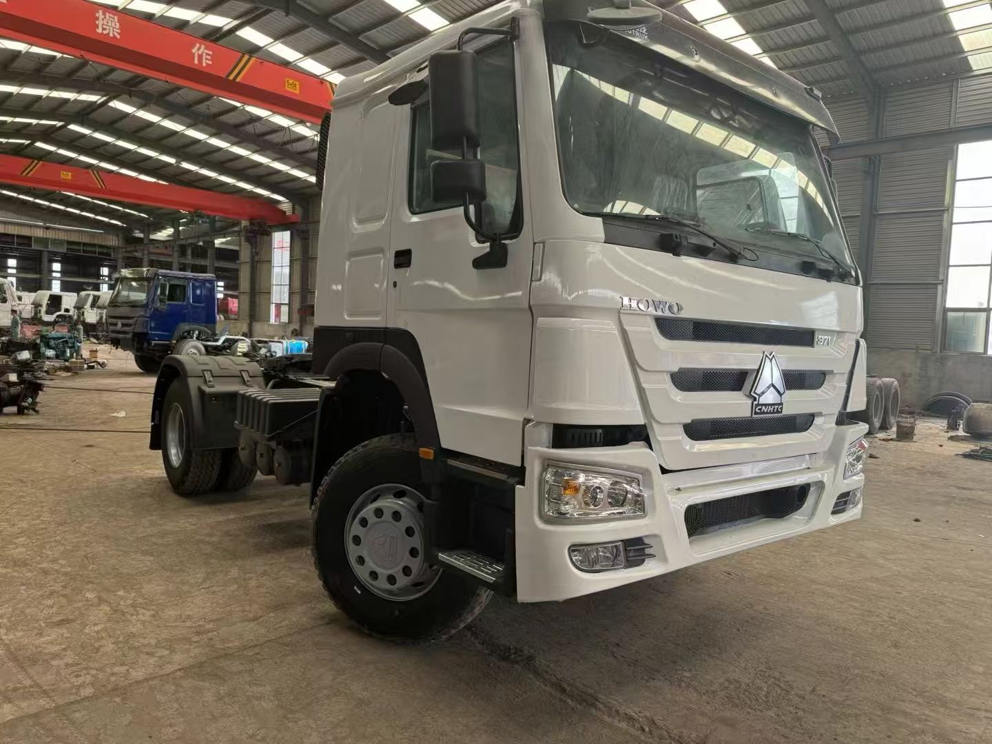 HOWO 4×2 Tractor Truck image 4