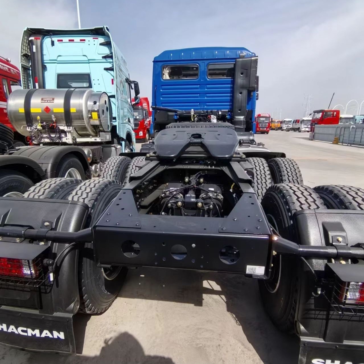 Shacman F3000 6×4 Tractor Head, 430HP image 3