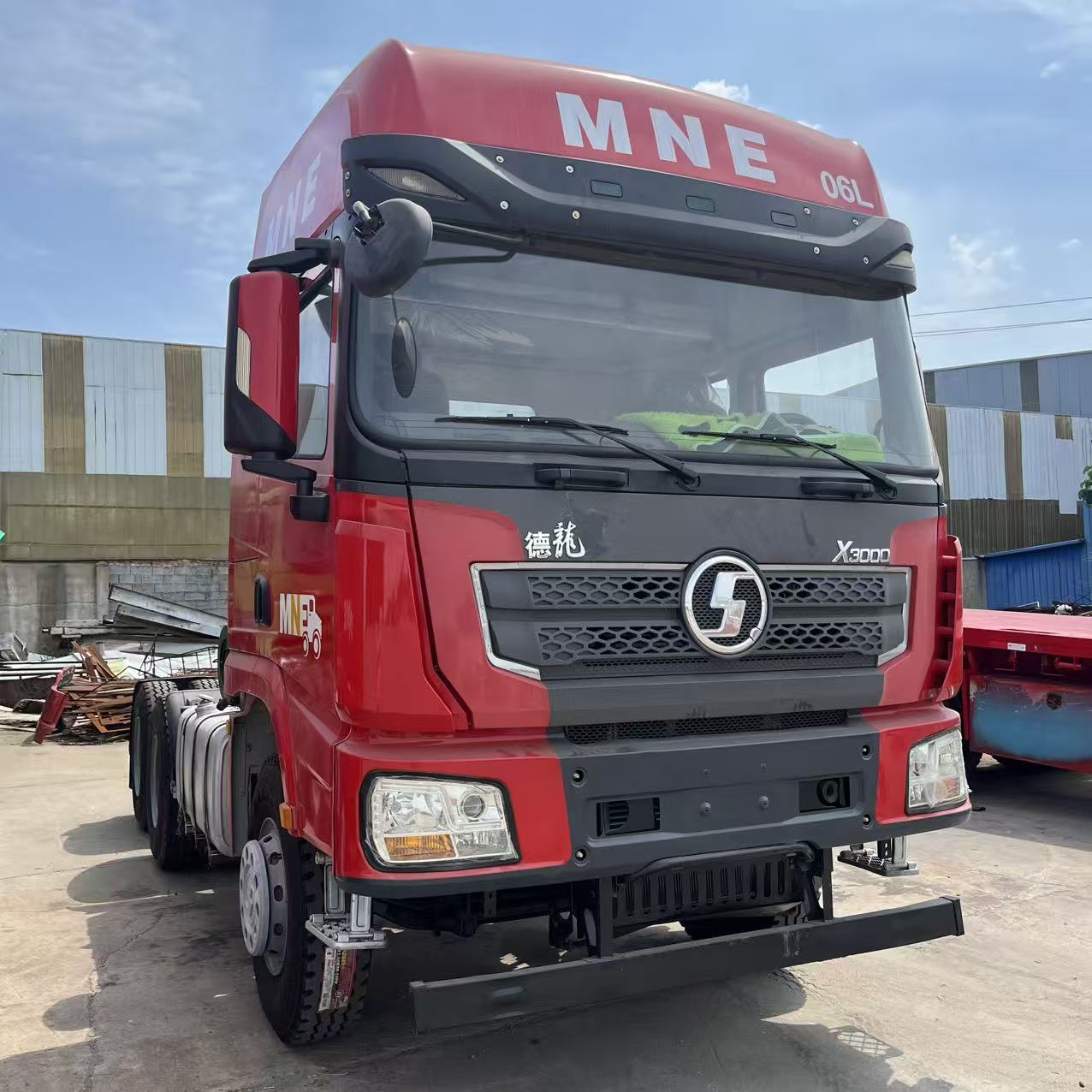 SHACMAN X3000 6×4 Tractor Truck