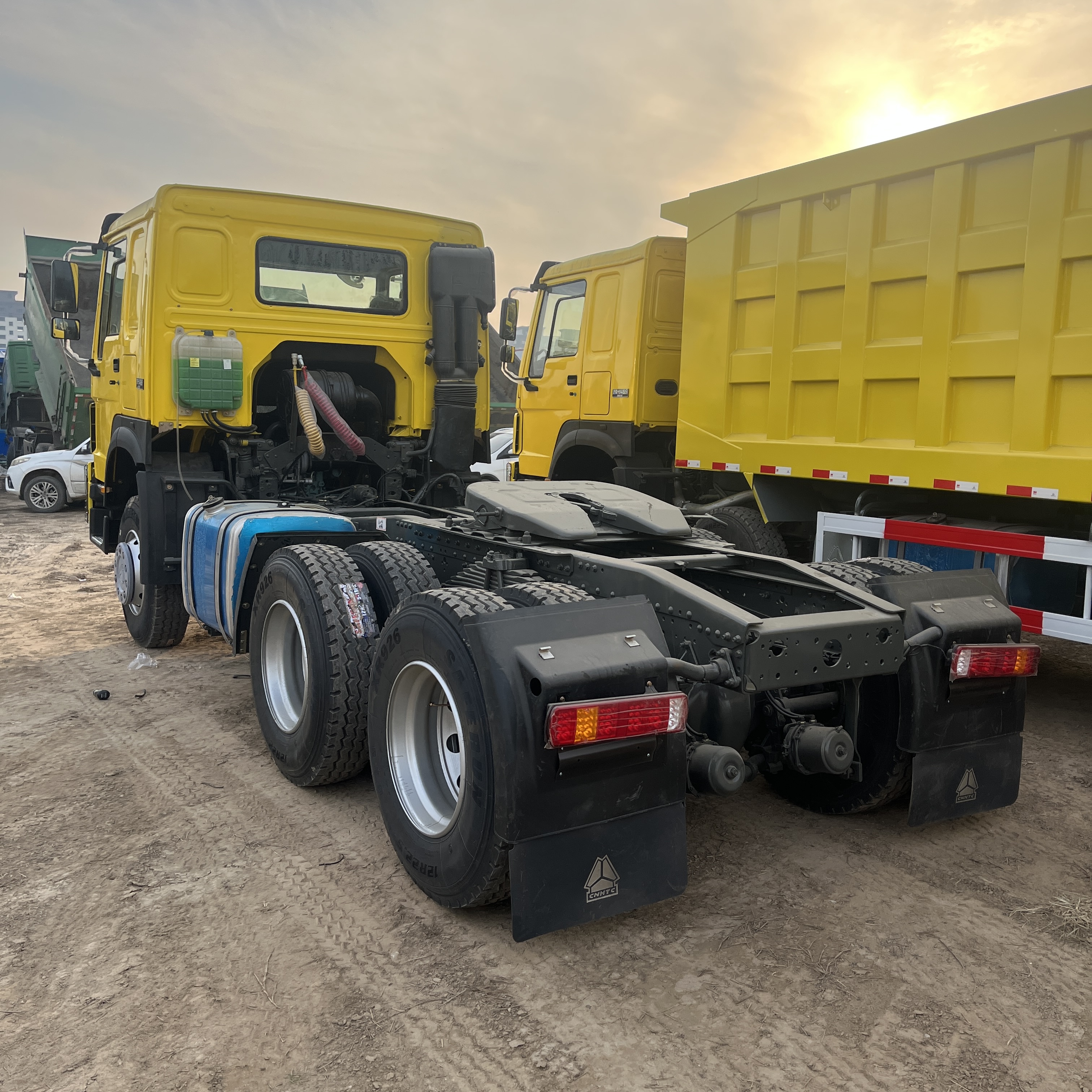 HOWO 6×4 Tractor Head 371HP