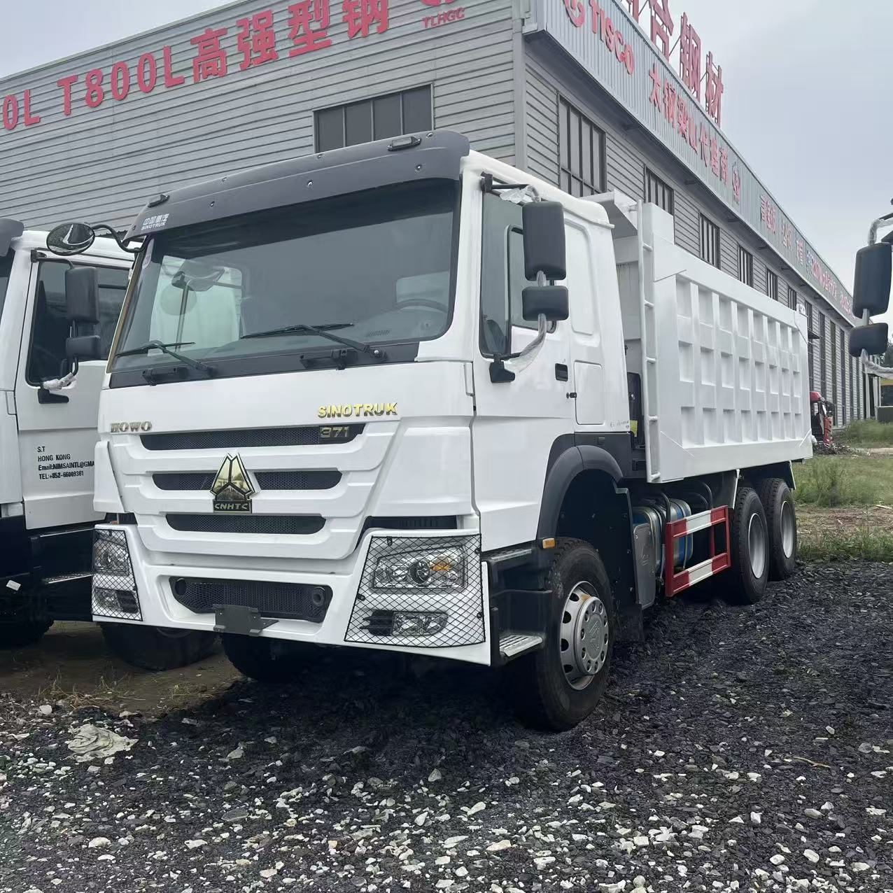 Howo 6×4 dump trucks, also known as muck trucks, suitable for construction, earthwork and sand & stone projects. image 3