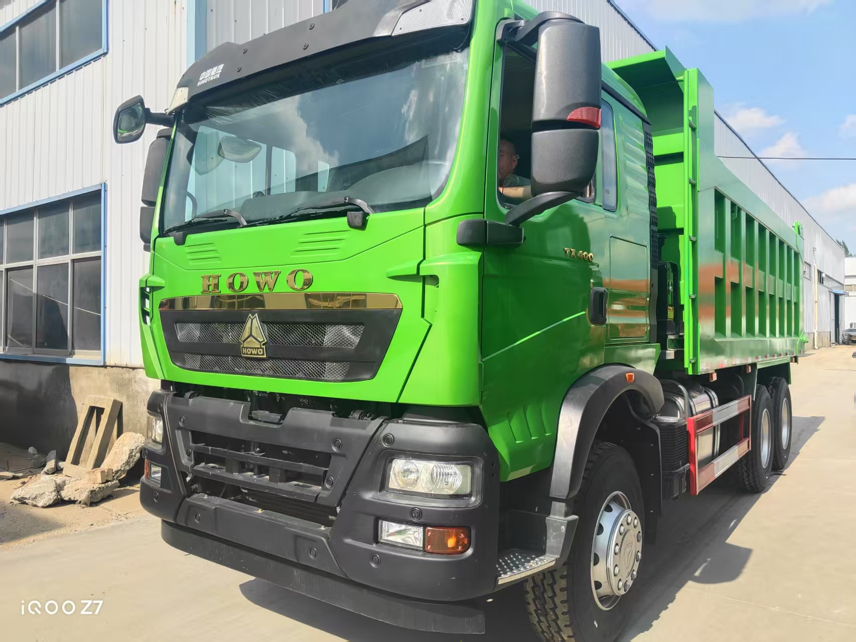 HOWO TX 6×4 dump truck