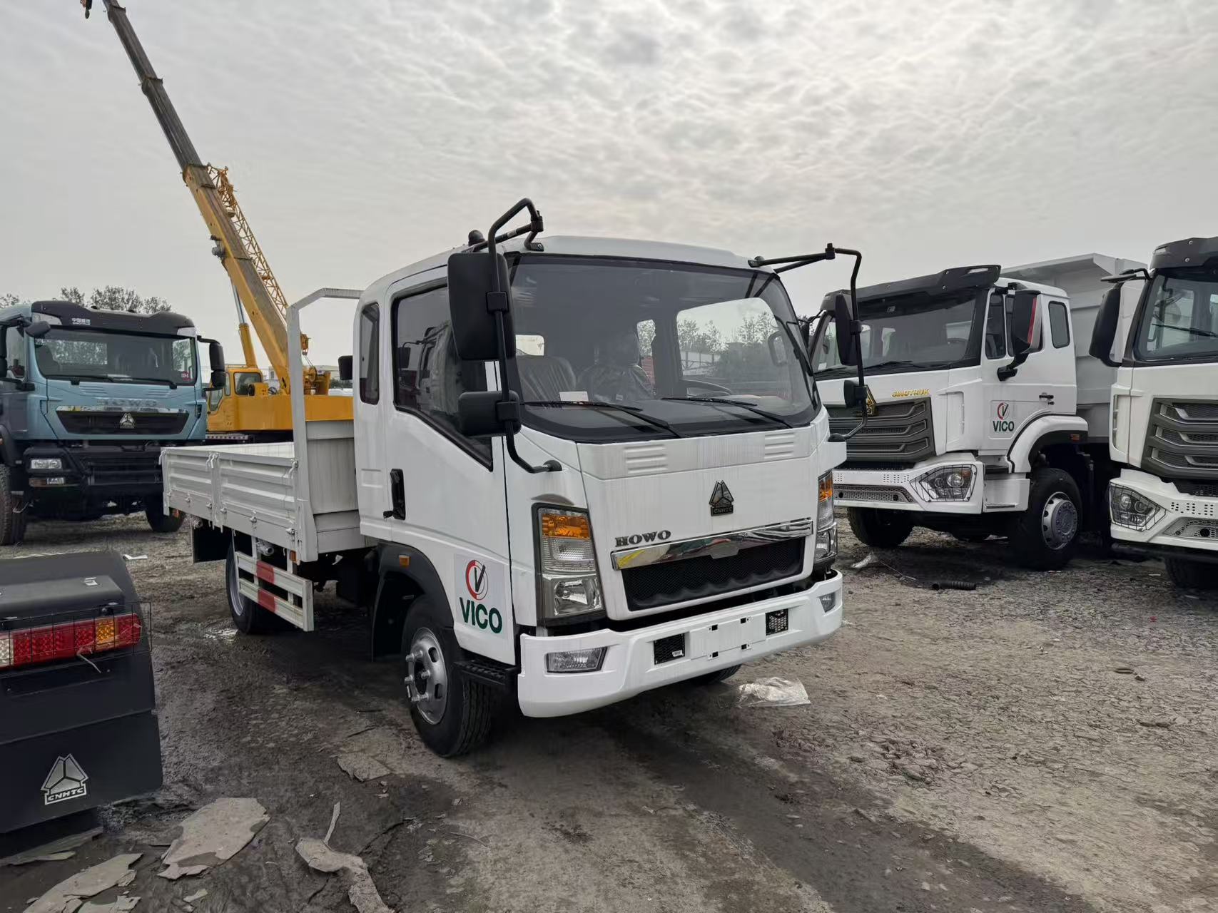 HOWO 4×2 130HP Flat‑bed Truck